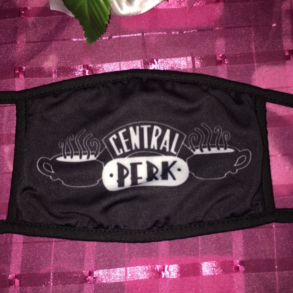Central Perk ☕️FRIENDS TV show black face mask